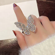 SPARKLY BUTTERFLY RING